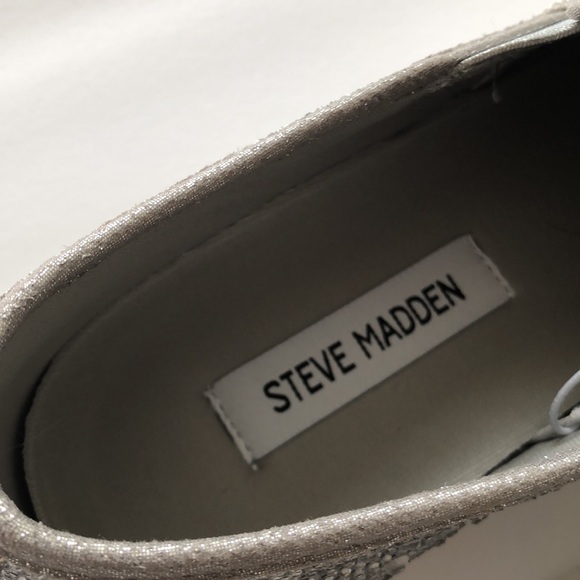 Steve Madden Altor Sneakers 🔥🔥🔥 Price Drop ⬇️ - Picture 6 of 8